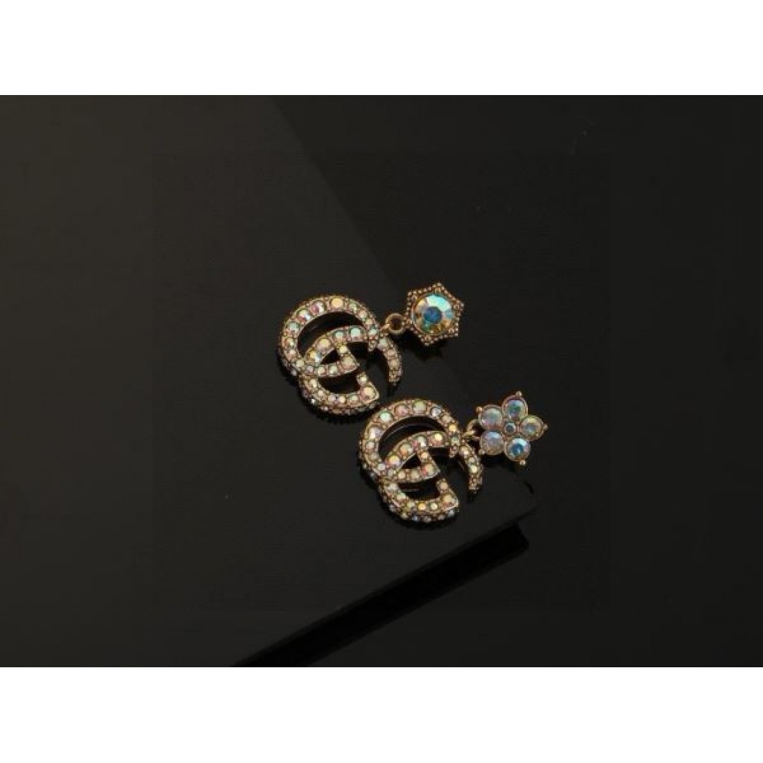 GUCCI コピー イヤリング ロゴ 気分が上がる憧れブランド グッチ