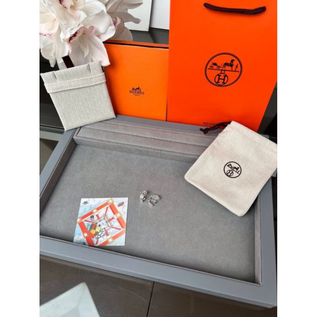 HERMES コピー イヤリング ロゴ 今シーズンも人気ブランド エルメス