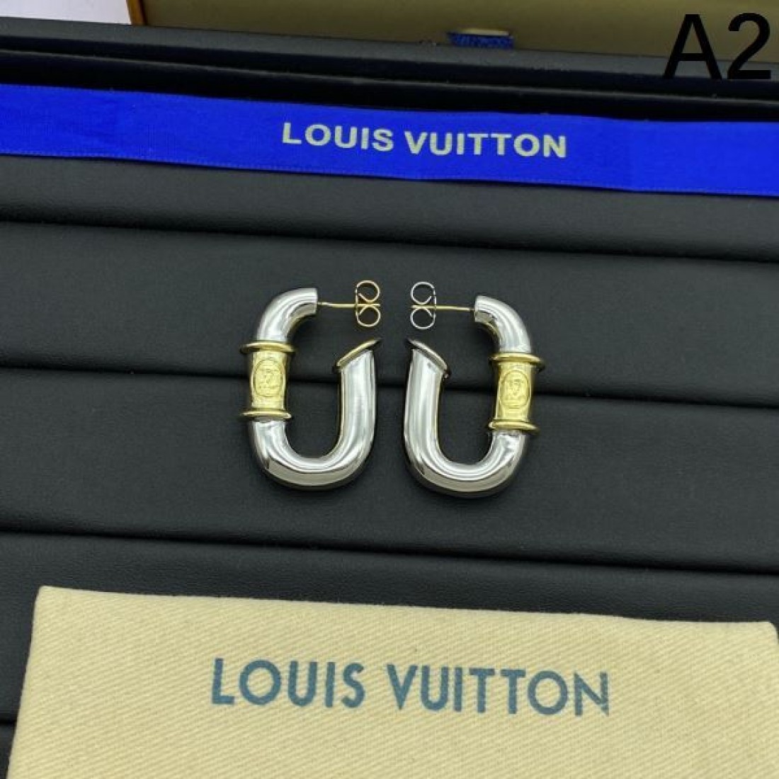 ルイヴィトン コピー イヤリング ロゴ 非常に人気が高い LOUIS VUITTON