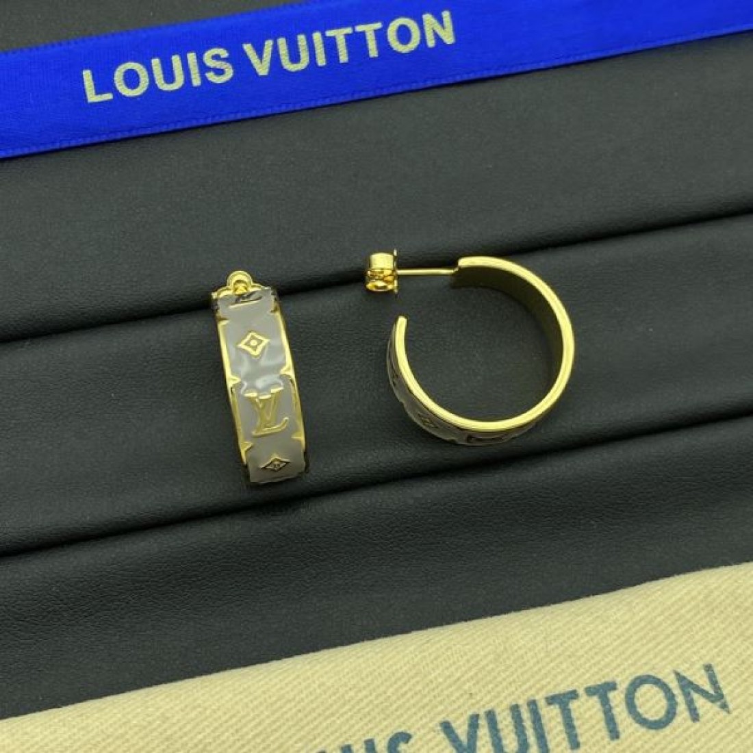 ルイヴィトン コピー イヤリング ロゴ 圧倒的人気を誇る LOUIS VUITTON