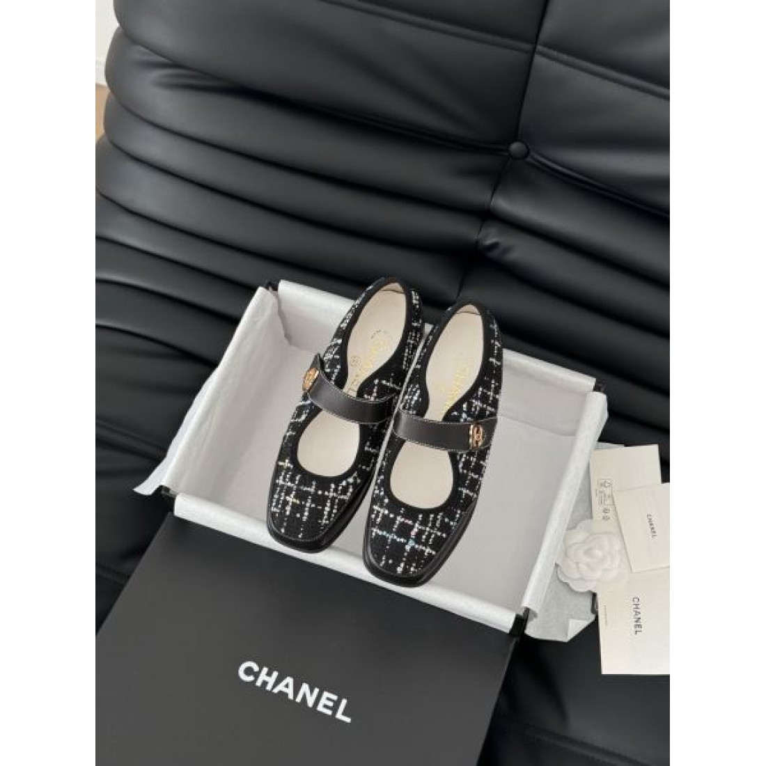 根強い人気定番商品 PRADA スーパーコピー カジュアルシューズ 早い者勝ち