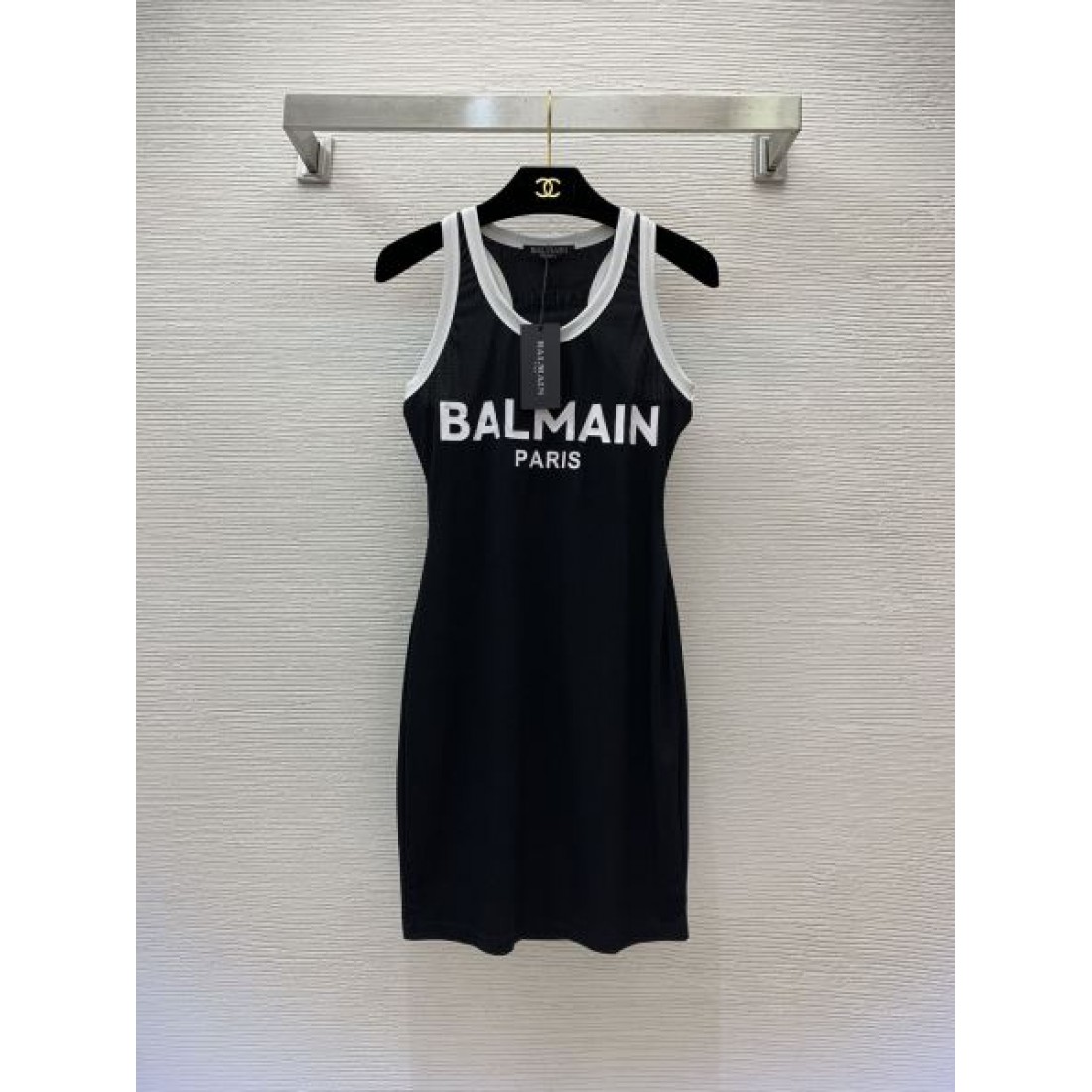 BALMAIN スーパーコピー ワンピース ロゴ インパクト抜群のデザイン バルマン