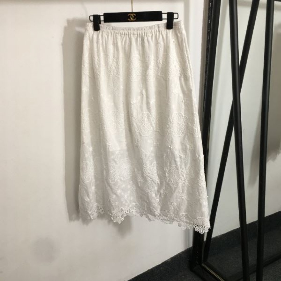 シャネル スーパーコピー 上下セット ロゴ 視線を集める今夏新作 CHANEL