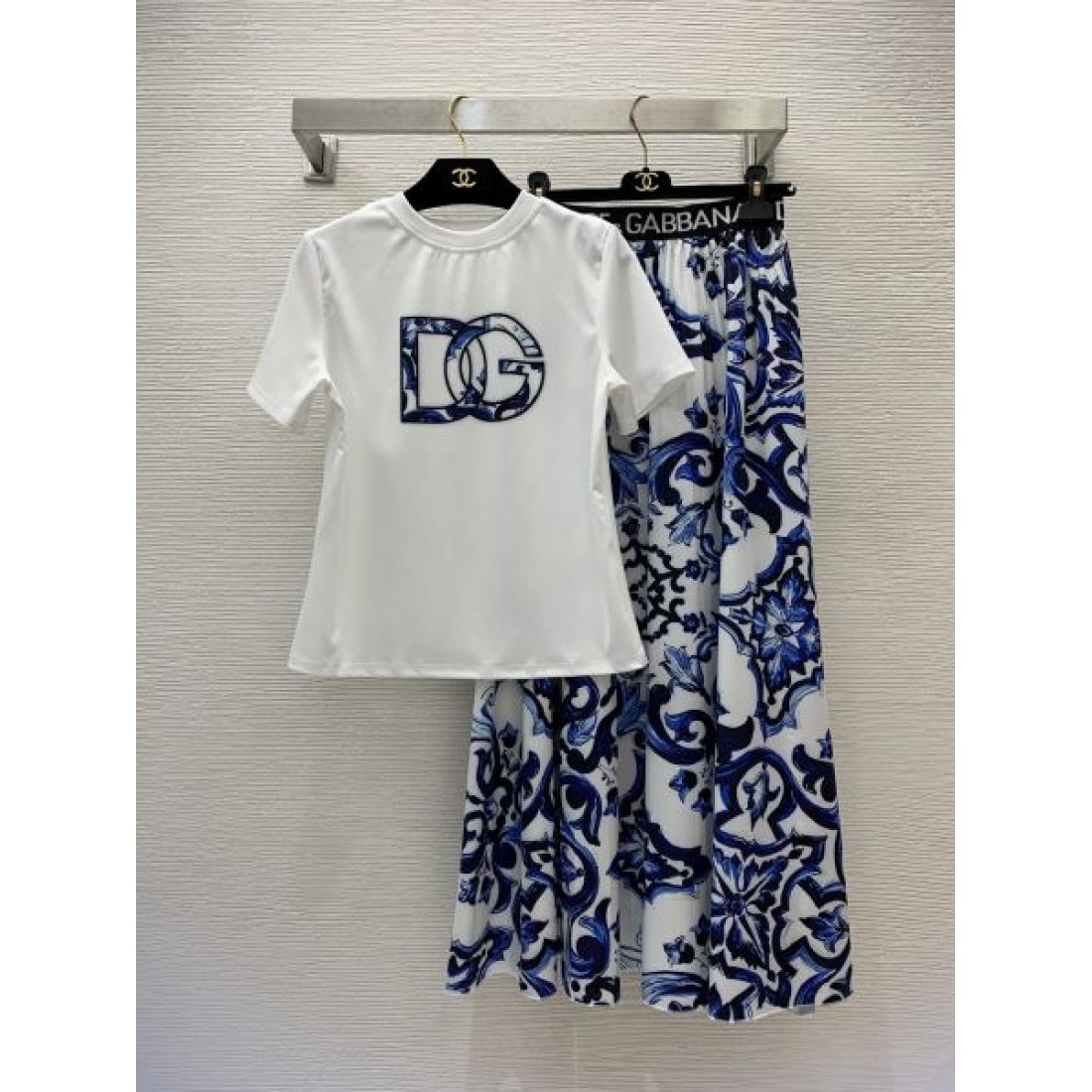 レディースファッション DOLCE＆GABBANA ドルチェ＆ガッバーナ コピー 上下セット 春夏トレンド