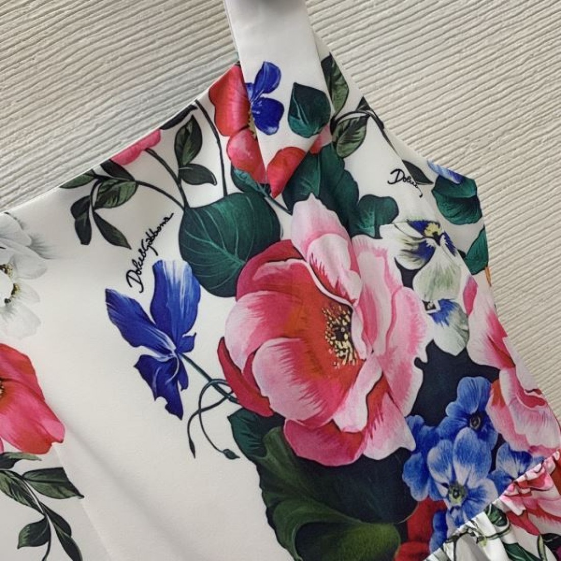 DOLCE＆GABBANA スーパーコピー ワンピース ロゴ 春夏人気アイテム ドルチェ＆ガッバーナ