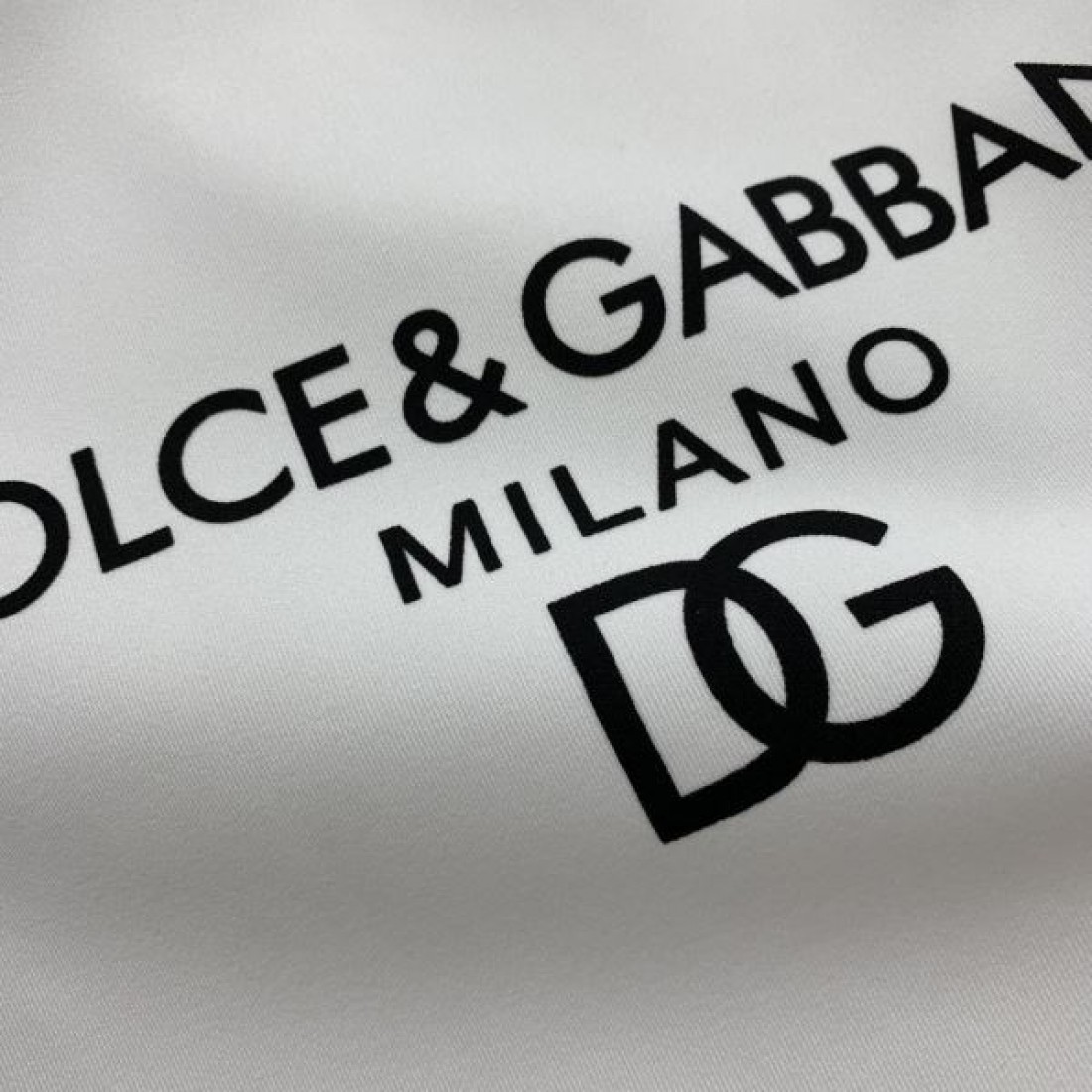 DOLCE＆GABBANA スーパーコピー 上下セット ロゴ セールで格安 ドルチェ＆ガッバーナ