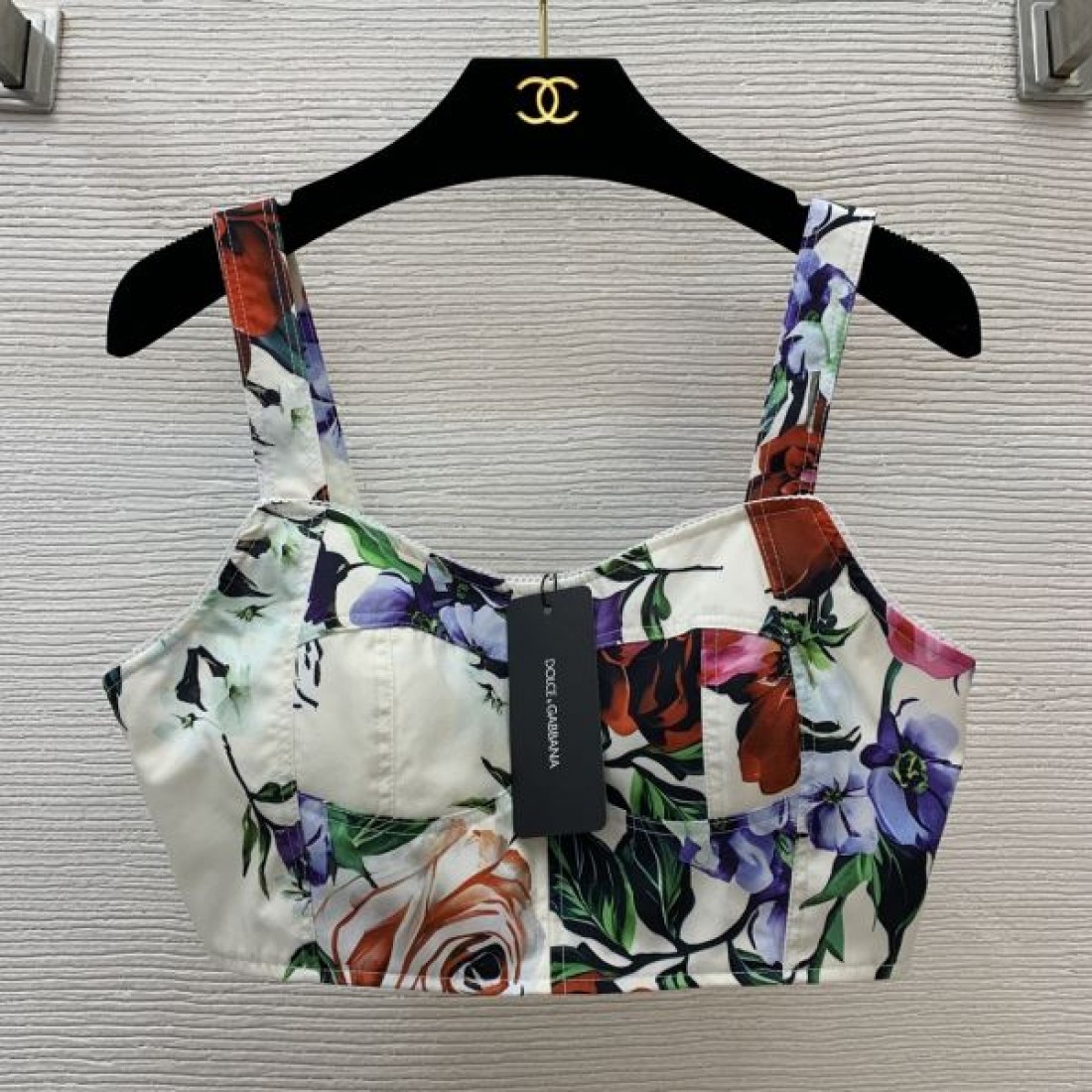 DOLCE＆GABBANA スーパーコピー 半袖Tシャツ ロゴ 支持が急上昇 ドルチェ＆ガッバーナ