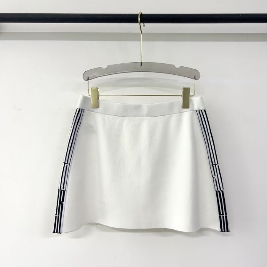 セールで嬉しい ディオール DIOR コピー スカート 新作入荷 ブランド おすすめ