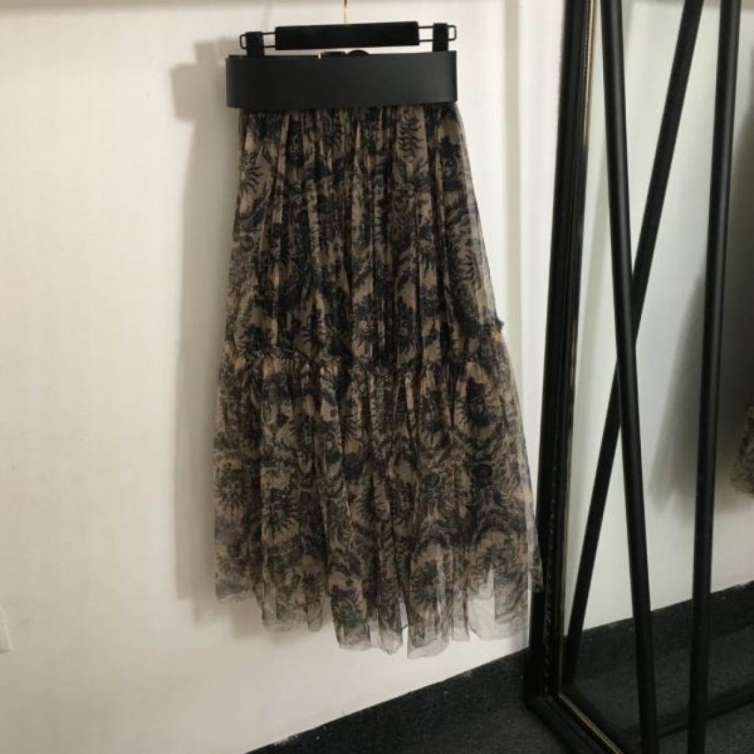DIOR スーパーコピー ロングスカート ロゴ 贈るべきのプレゼント ディオール
