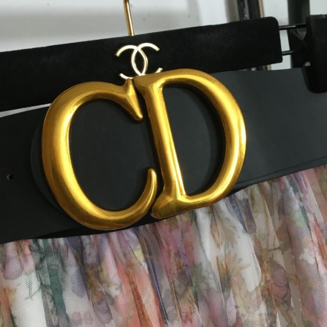 DIOR スーパーコピー ロングスカート ロゴ 贈るべきのプレゼント ディオール