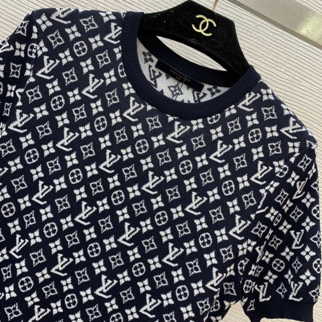 LOUIS VUITTON スーパーコピー 上下セット ロゴ 超人気モデル入荷 ルイヴィトン
