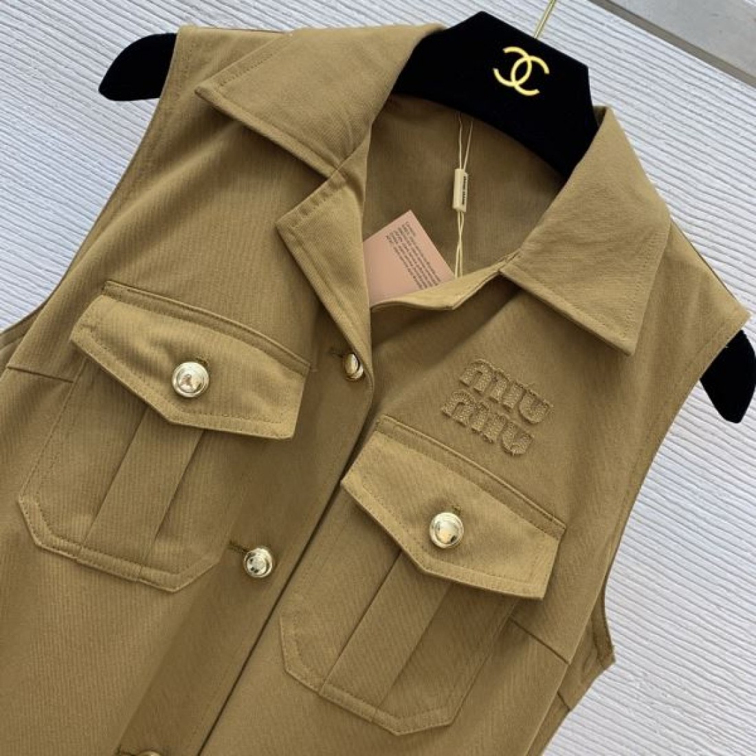 ミュウミュウ スーパーコピー ワンピース ロゴ ギフトにオススメ MIUMIU