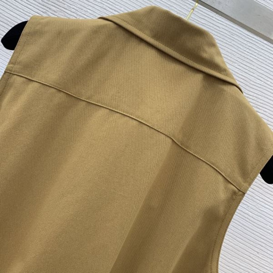 ミュウミュウ スーパーコピー ワンピース ロゴ ギフトにオススメ MIUMIU