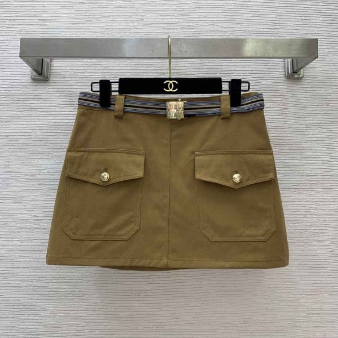 お気に入りの上品 ミュウミュウ スーパーコピー スカート 最高品質のおすすめ