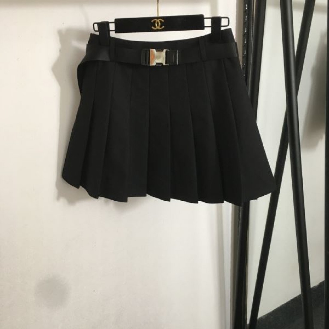 イヴ・サンローラン コピー セットアップ お洒落 刺繍 ロゴ レディース YvesSaintLaurent