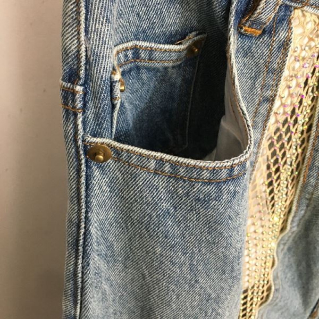 ★素晴らしい★BALENCIAGA スーパーコピー ジーパン 2025年春夏の新作