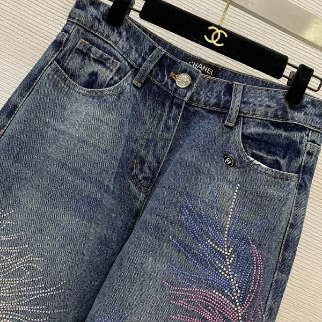 シャネル コピー ジーンズ お洒落 柄 花草 ロゴ ファッション CHANEL