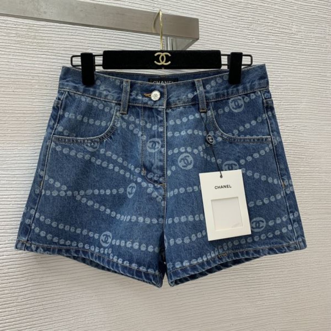 ★日本でも根強い人気★CHANEL スーパーコピー デニムパンツ 2025年ブランド新作
