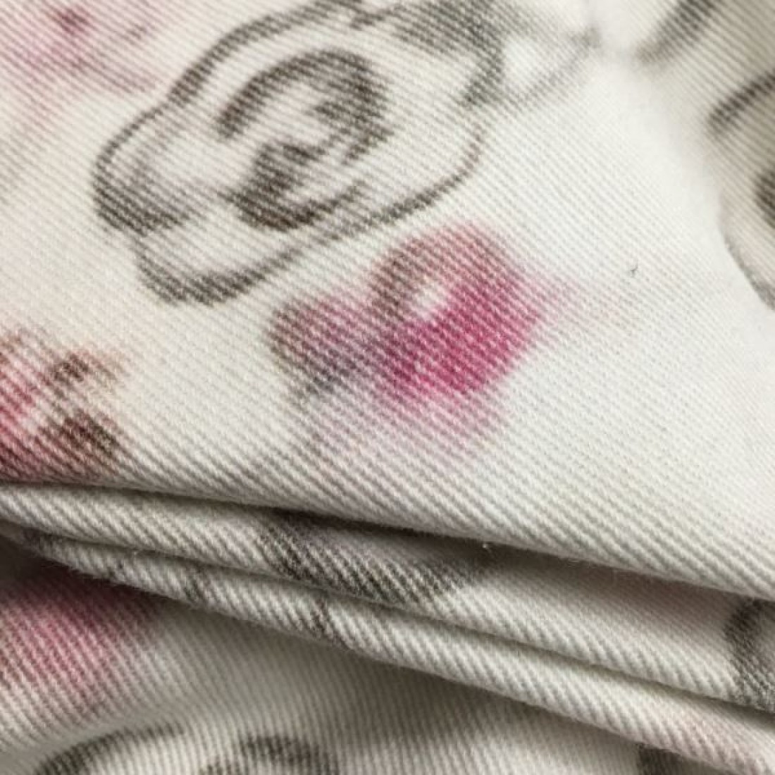 ★カジュアルさも強めな★CHANEL スーパーコピー デニムパンツ ジーパン 強めなアイテム