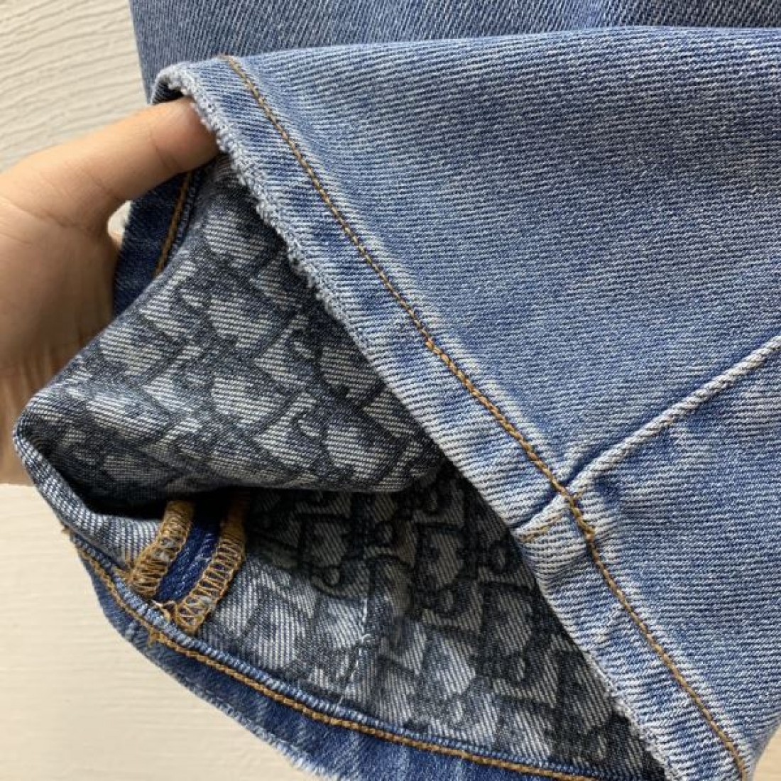 ディテール スーパーコピー ジーンズ お洒落 注目人気 ファッション DIOR