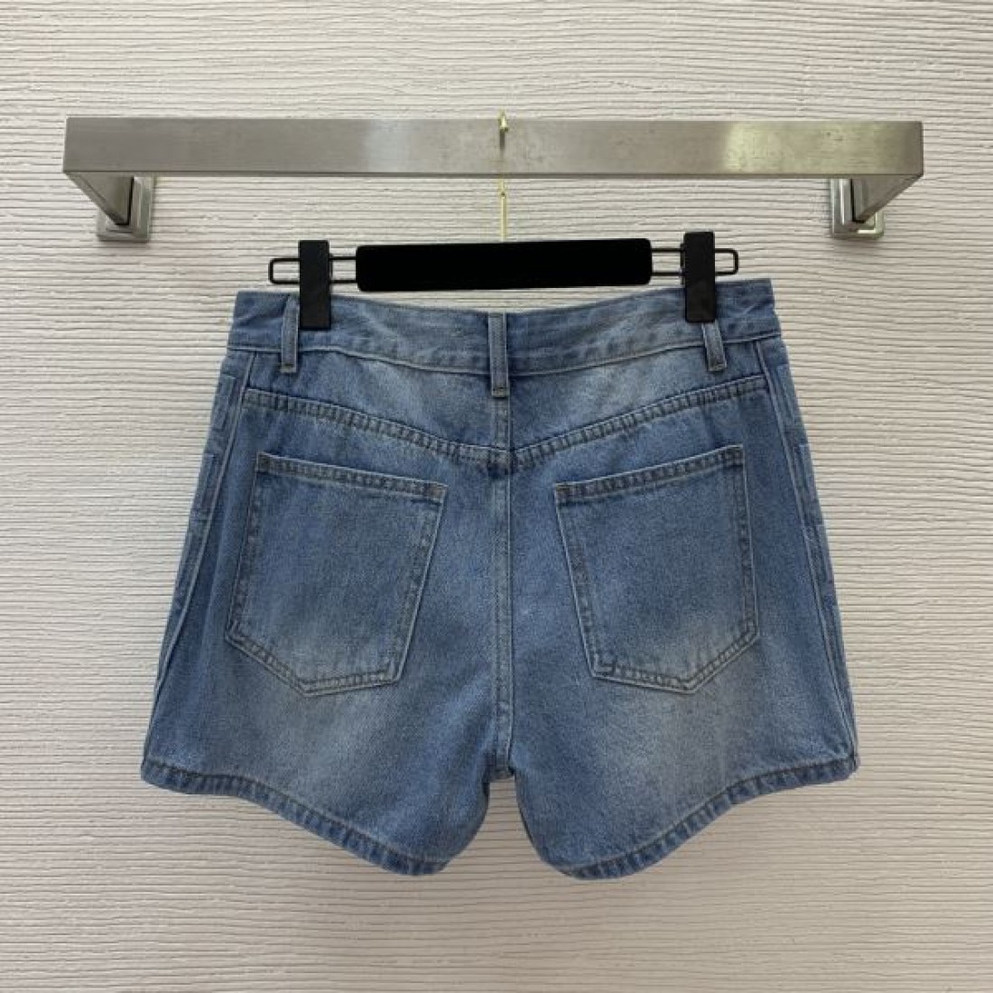 フェンデイ コピー ハーフパンツ ジーンズ お洒落 ＦＦロゴ人気 最トレンド FENDI