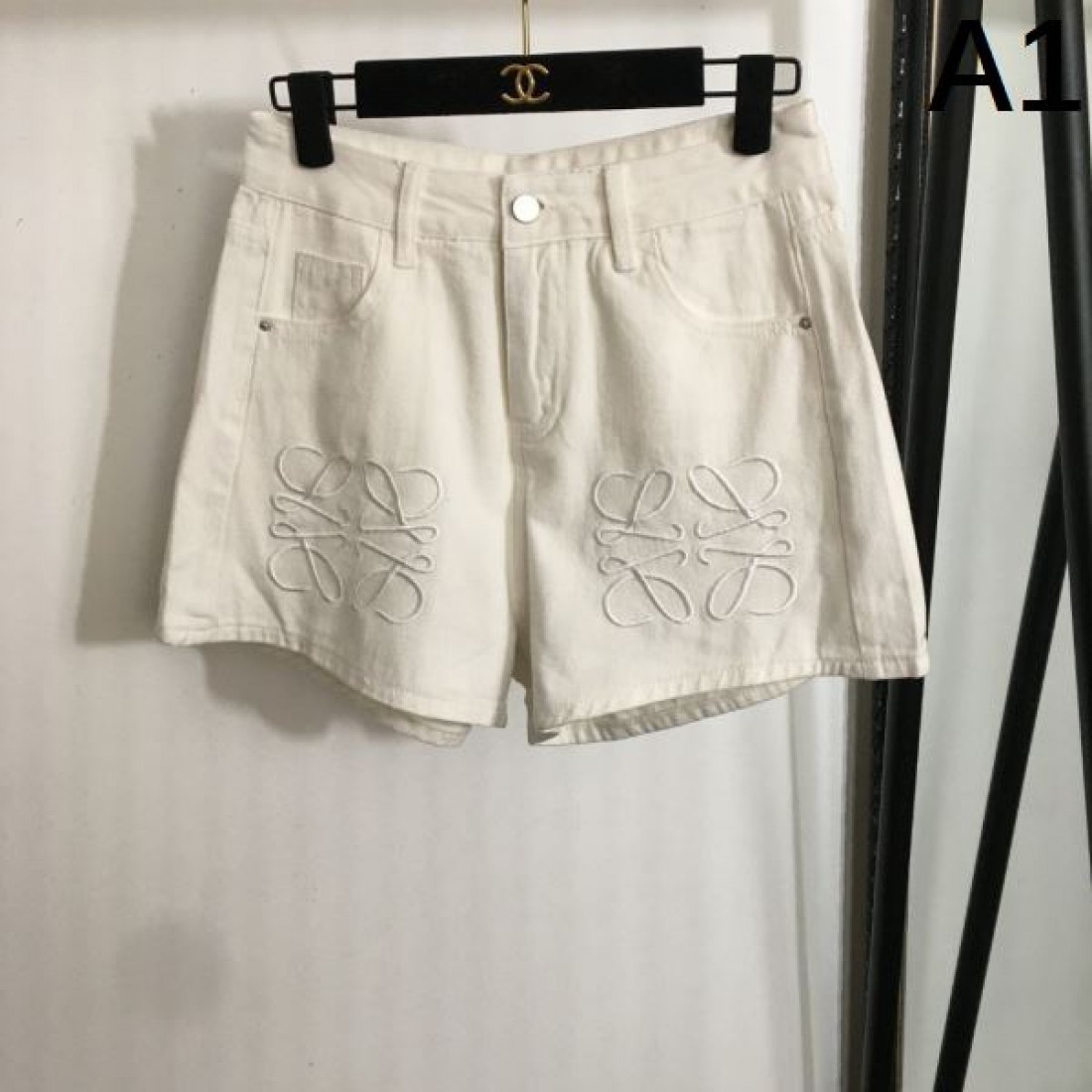 春夏入荷限定 ロエベ スーパーコピー デニムパンツ ジーパン SALE価格