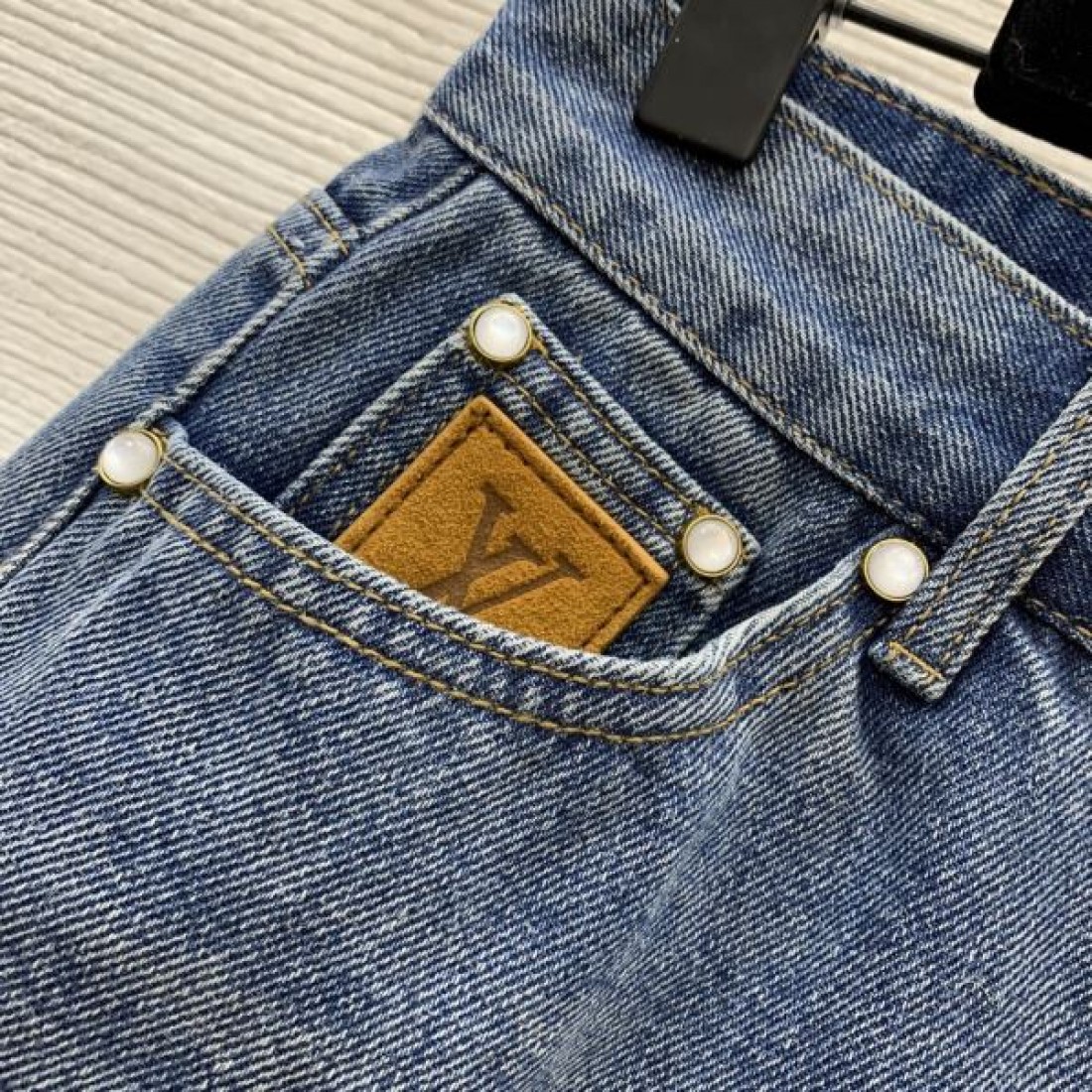ルイヴィトン スーパーコピー デニムパンツ 限定ギフトにも ジーパン