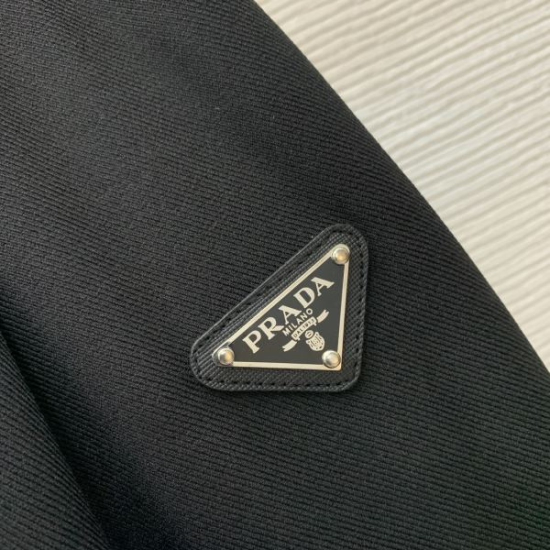 プラダ コピー スウェットパンツ ピッタリ レディース 綿 おすすめ PRADA