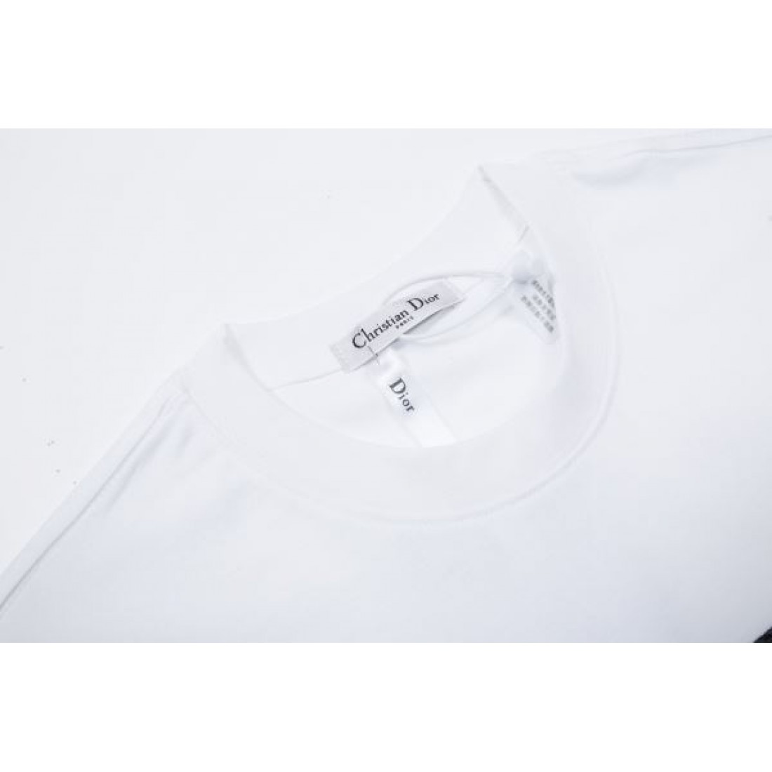 引き続き人気のアイテム DIOR スーパーコピー 半袖Tシャツ 再入荷待望