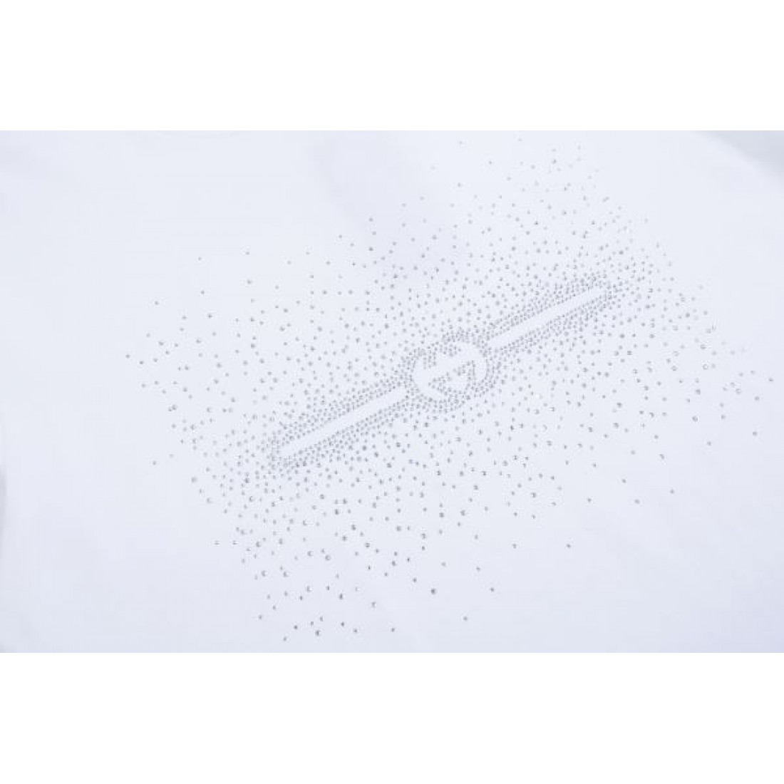売り切れ必至 GUCCI スーパーコピー 半袖Tシャツ 高級感漂う