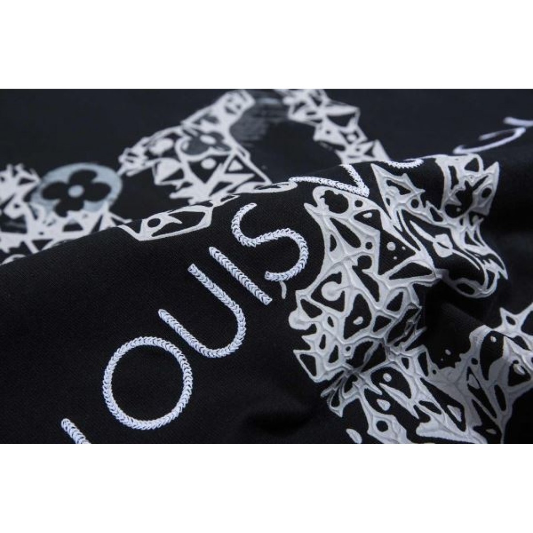 秋冬マストアイテム ルイヴィトン スーパーコピー 半袖Tシャツ オンライン限定