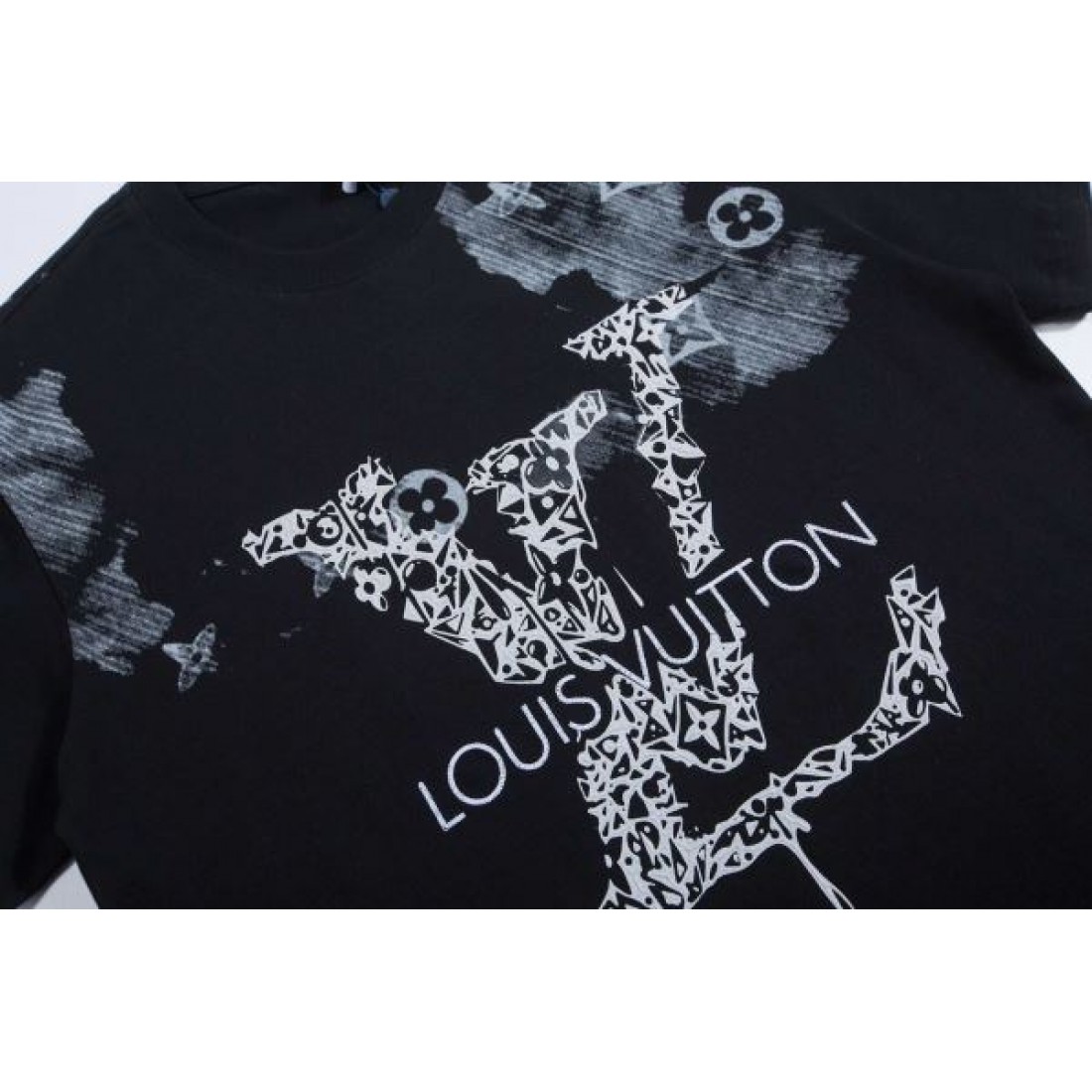 秋冬マストアイテム ルイヴィトン スーパーコピー 半袖Tシャツ オンライン限定