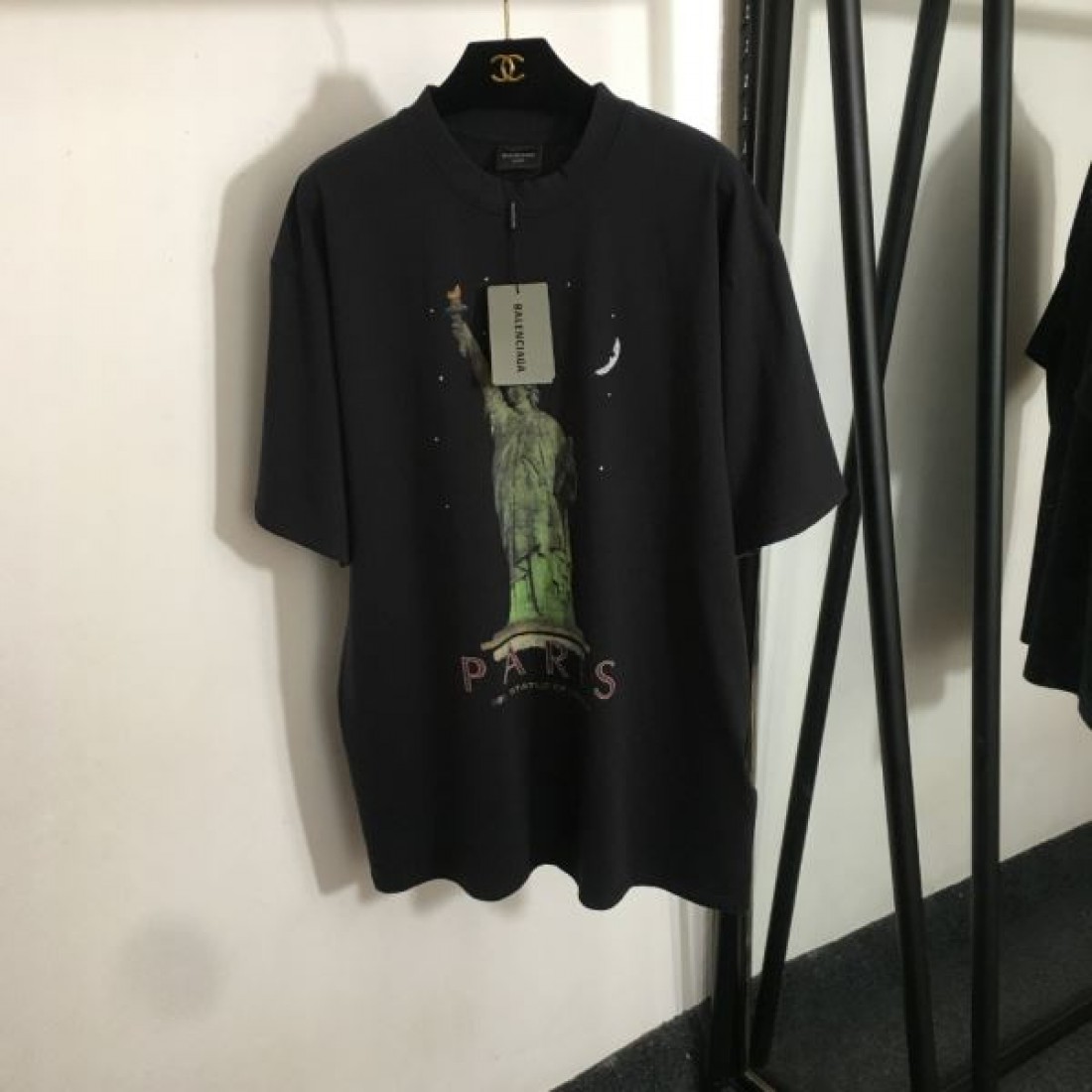 BALENCIAGA 高品質アイテム スーパーコピー 半袖Tシャツ モダンスタイル