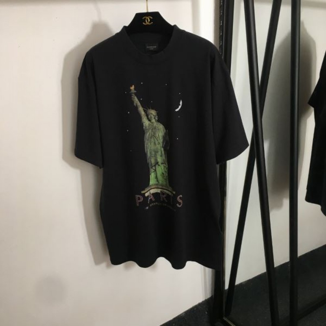 BALENCIAGA 高品質アイテム スーパーコピー 半袖Tシャツ モダンスタイル