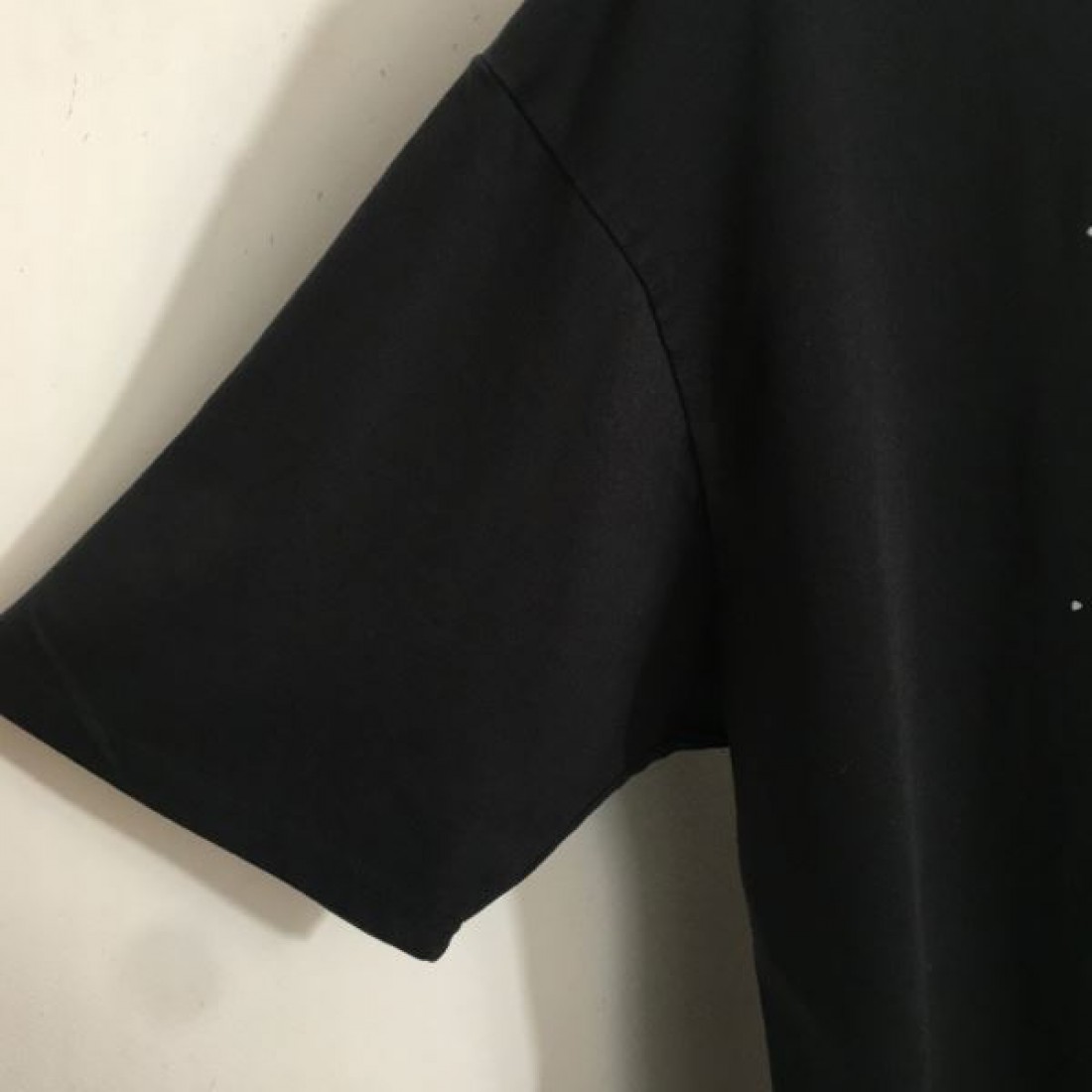 BALENCIAGA スーパーコピー 半袖Tシャツ ロゴ 個性を表現する バレンシアガ