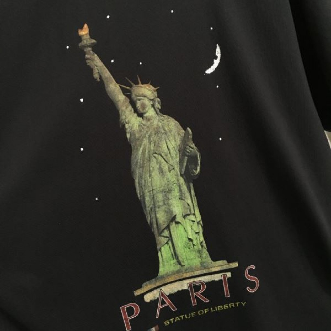 BALENCIAGA スーパーコピー 半袖Tシャツ ロゴ 個性を表現する バレンシアガ