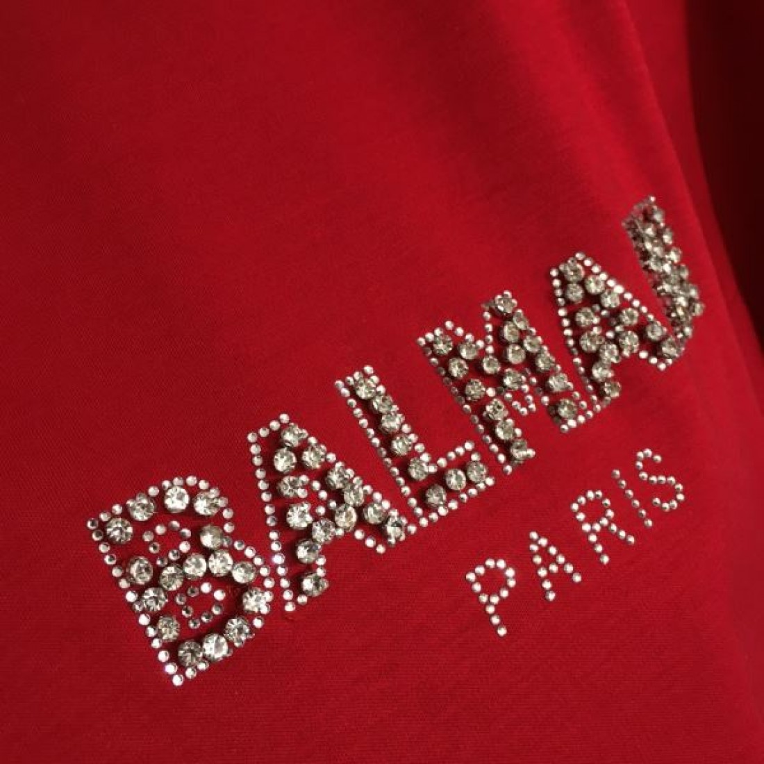 BALMAIN スーパーコピー 半袖Tシャツ ロゴ 今年の夏はこれで決まり バルマン
