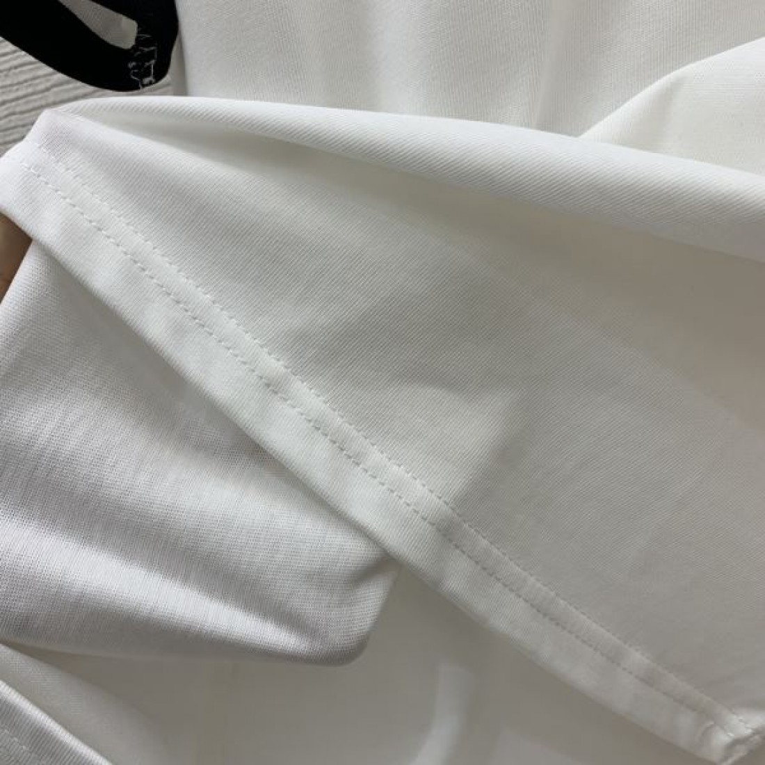セリーヌ コピー Tシャツ 半袖 カジュアル系 人気注目モデル CELINE