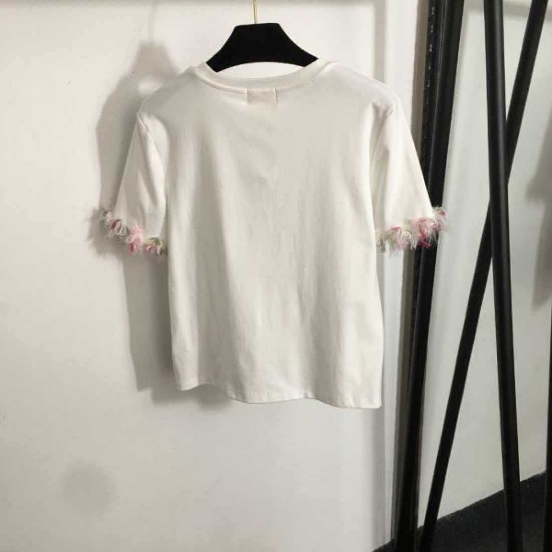 シャネル スーパーコピー 半袖Tシャツ レディースファッション 愛用者 とっても多い