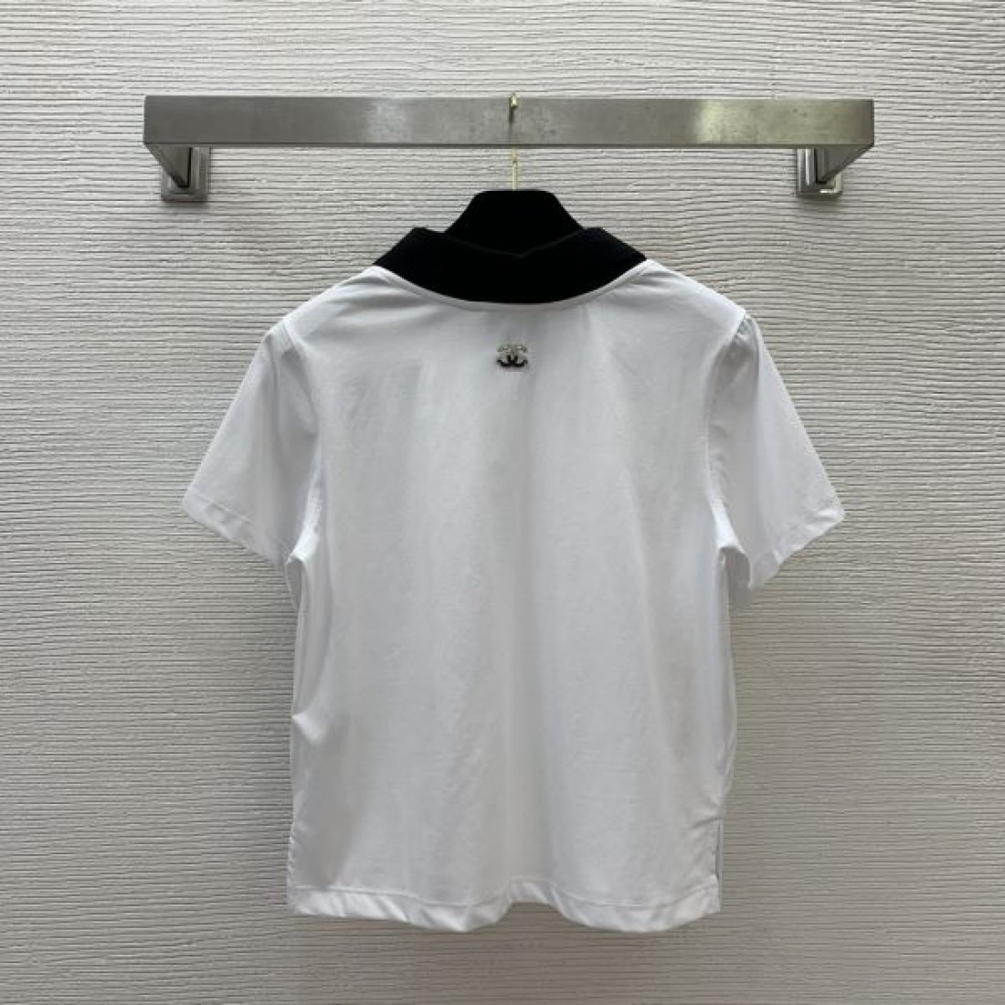 ファション豊富に表現 シャネル スーパーコピー 半袖Tシャツ 大人気激安