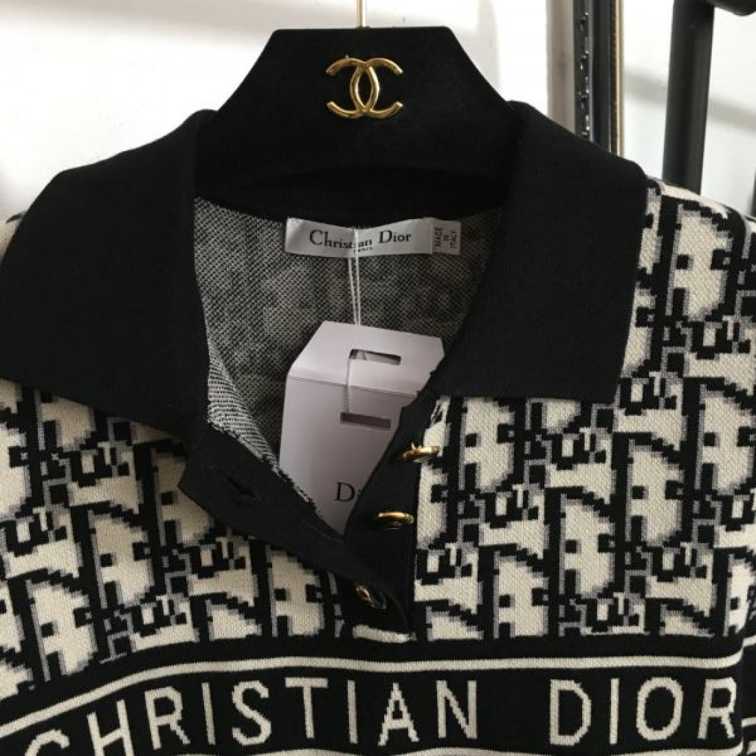 半歩先をゆくオシャレ ディオール スーパーコピー  半袖ニット 海外高品質 DIOR