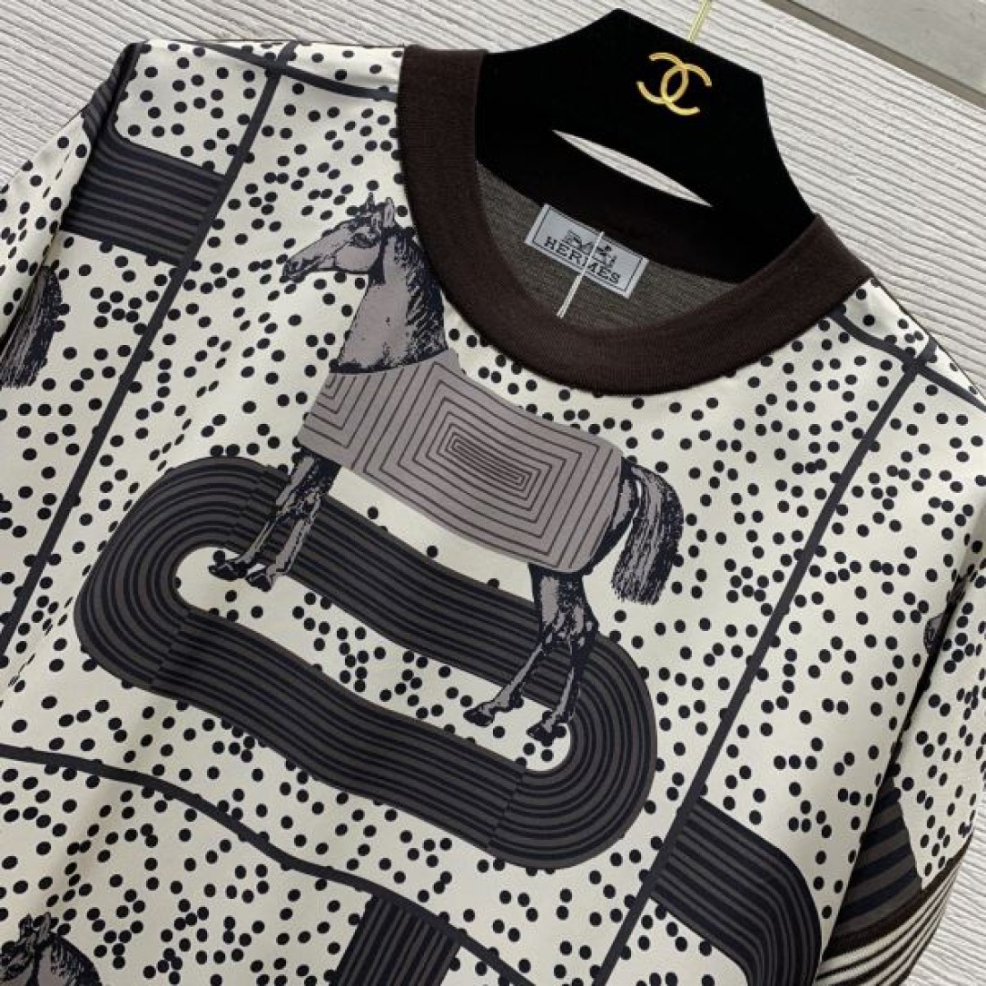 HERMES エルメス コピー 半袖ニット 最新 注目ファッション