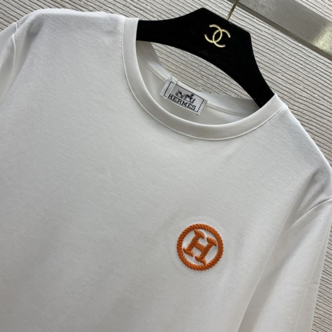HERMES スーパーコピー 半袖Tシャツ ロゴ 春夏季超人気限定コラボ エルメス