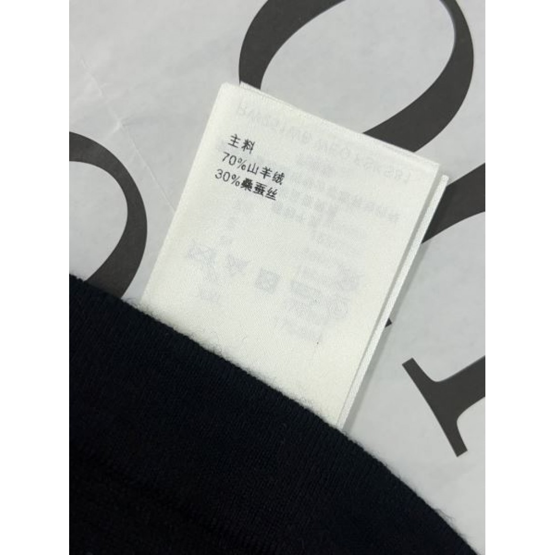 大注目 LOUIS VUITTON コピー 半袖Tシャツ 早い者勝ち デザイン
