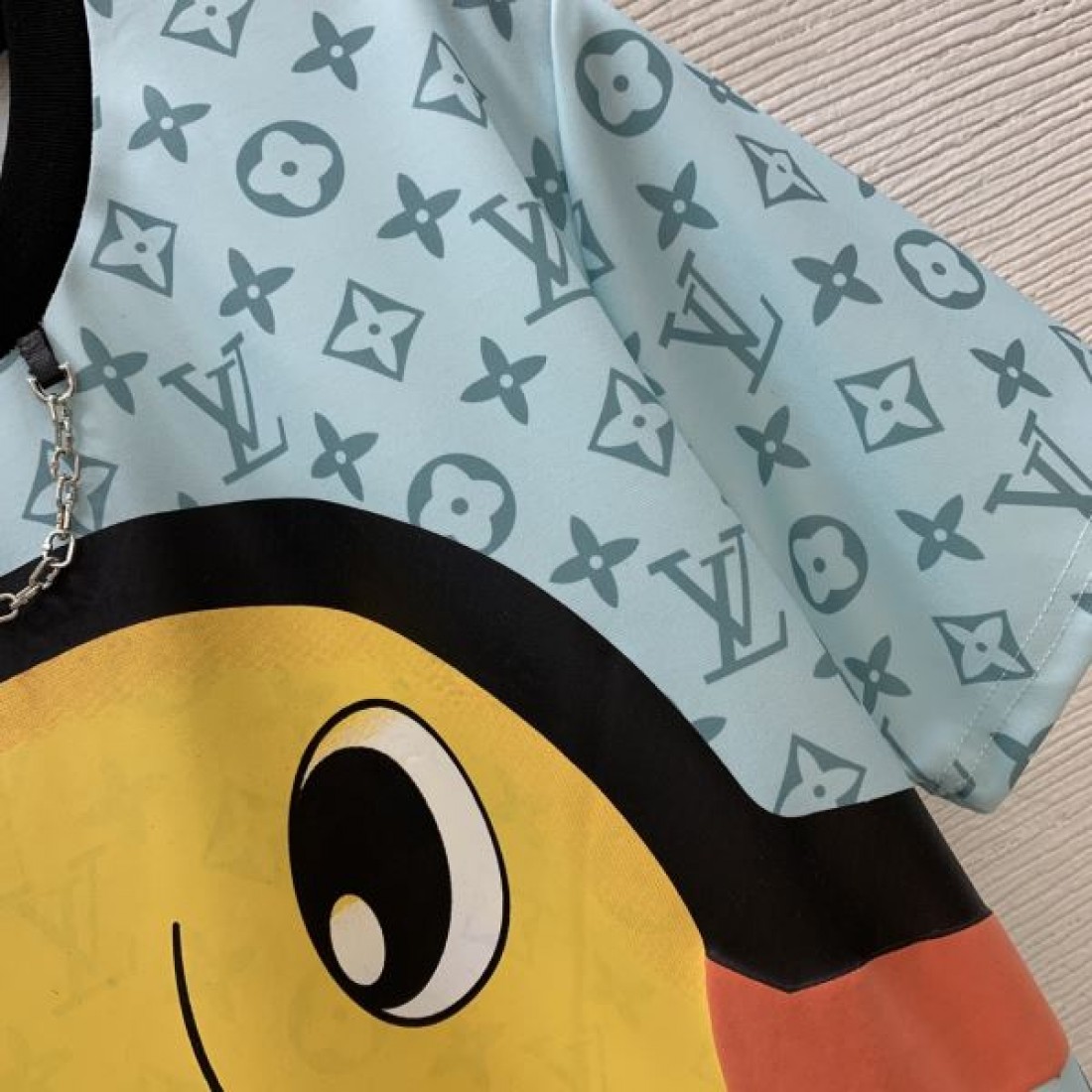 LOUIS VUITTON スーパーコピー 半袖Tシャツ ロゴ 今大注目ブランド ルイヴィトン