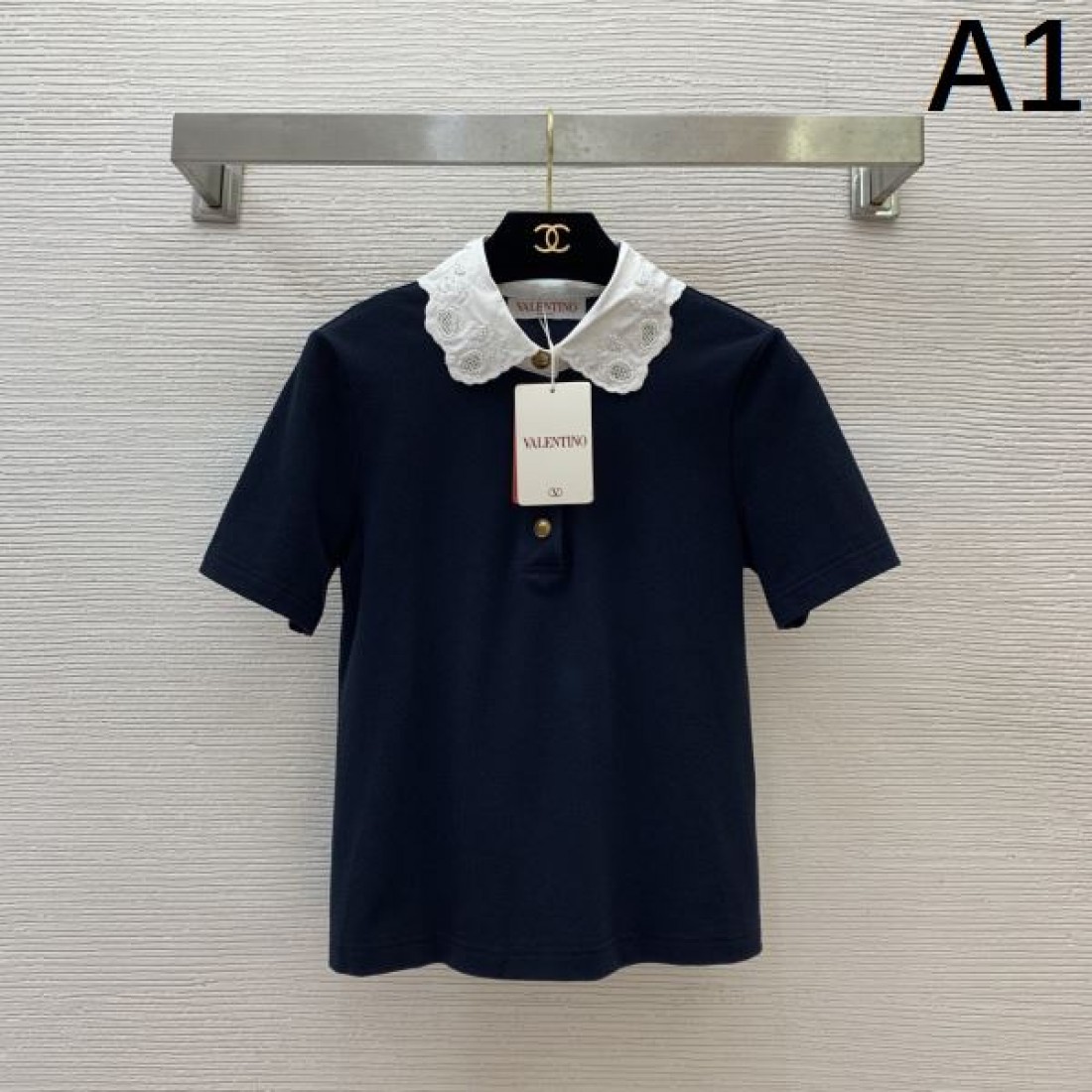 大人気オリジナル ヴァレンティノ VALENTINO コピー 半袖Tシャツ VALENTINO