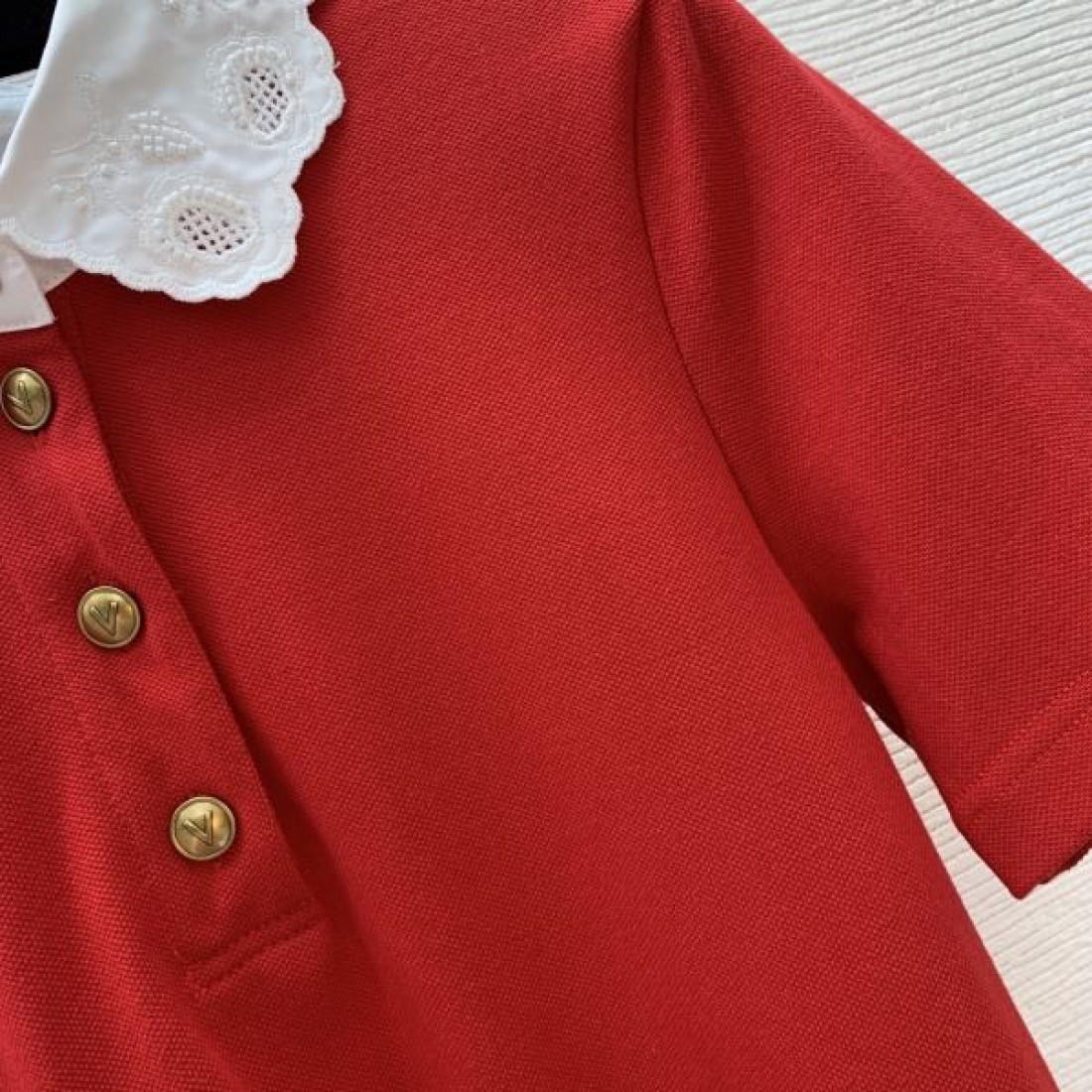 大人気オリジナル ヴァレンティノ VALENTINO コピー 半袖Tシャツ VALENTINO