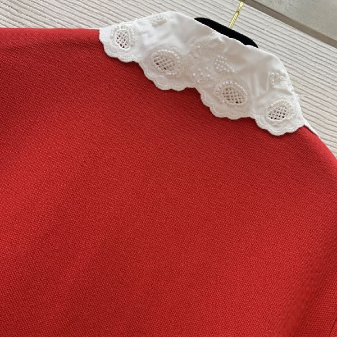大人気オリジナル ヴァレンティノ VALENTINO コピー 半袖Tシャツ VALENTINO