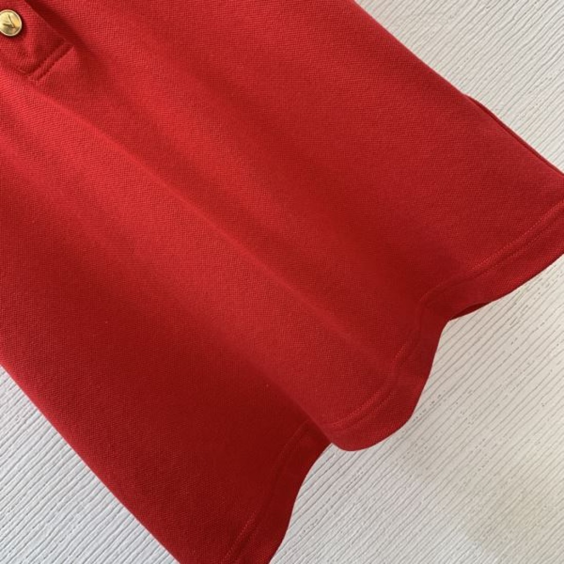 大人気オリジナル ヴァレンティノ VALENTINO コピー 半袖Tシャツ VALENTINO