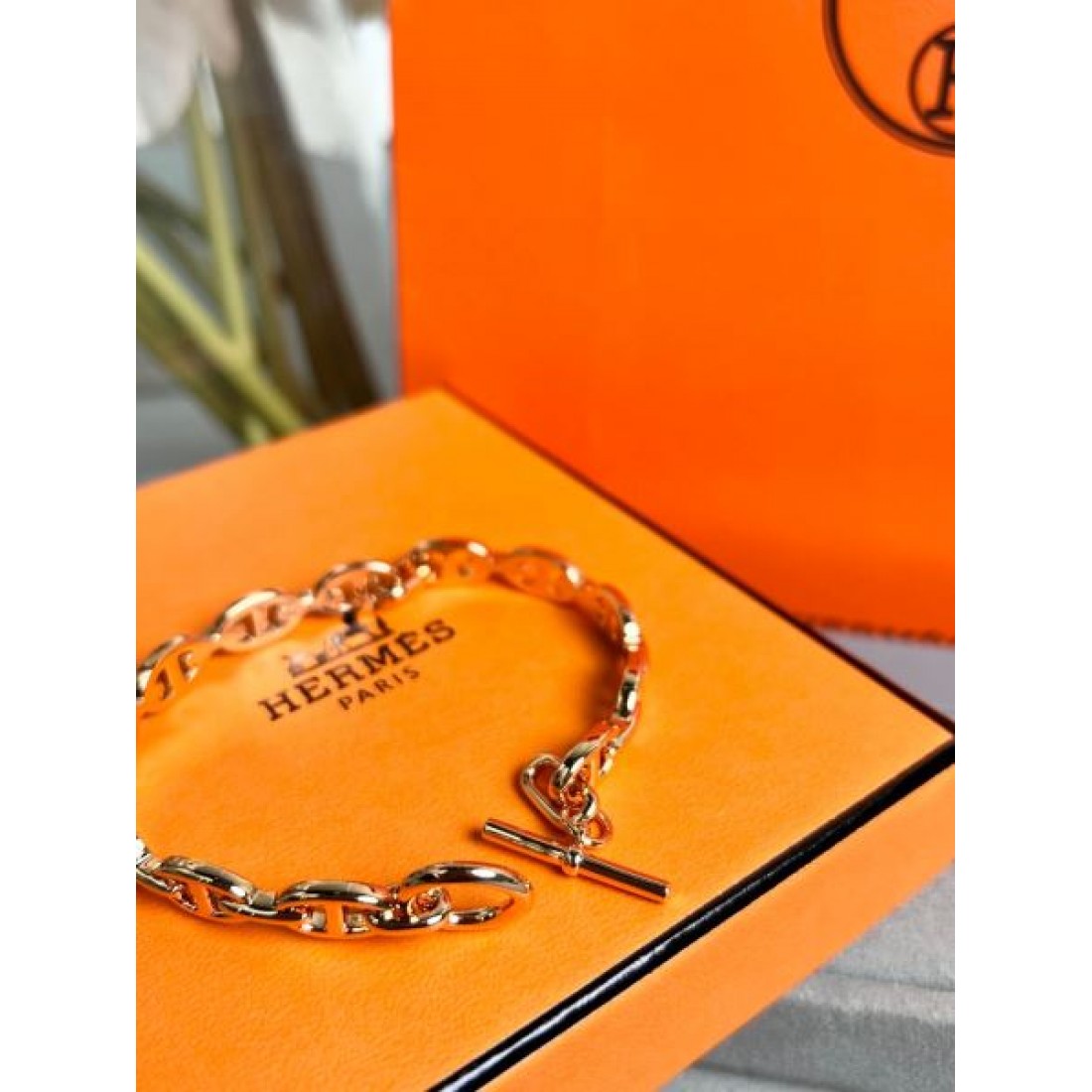 エルメス コピー ブレスレット ロゴ さりげないおしゃれを楽しめ HERMES